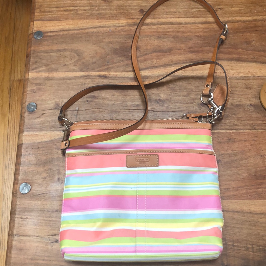 The Coach Signature Collection Purse!